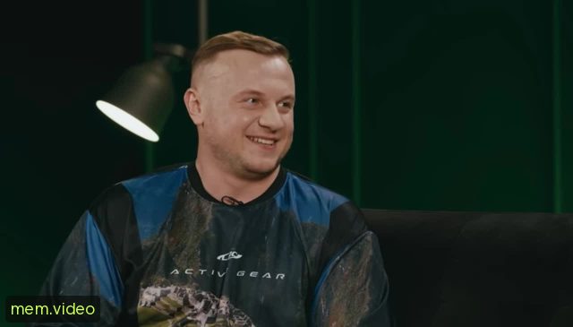 Кадр на 0:08