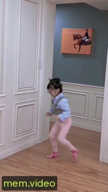 Кадр на 0:08