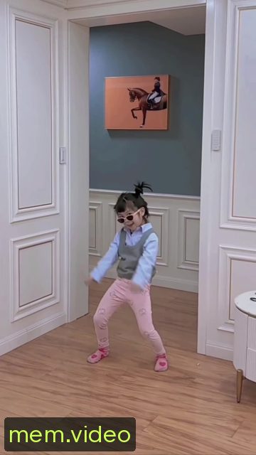 Кадр на 0:12