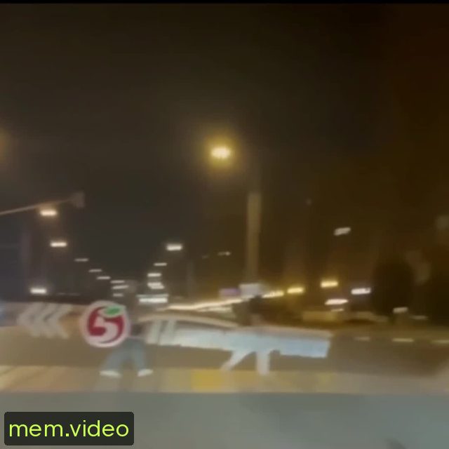 Кадр на 0:05