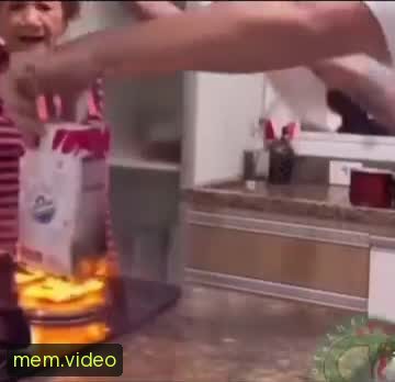 Кадр на 0:08