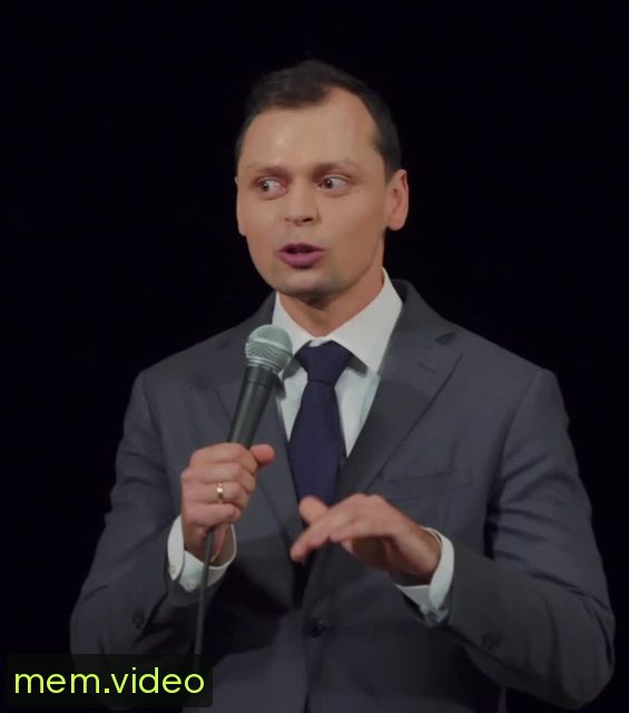 Кадр на 0:03