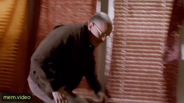 Кадр на 0:30