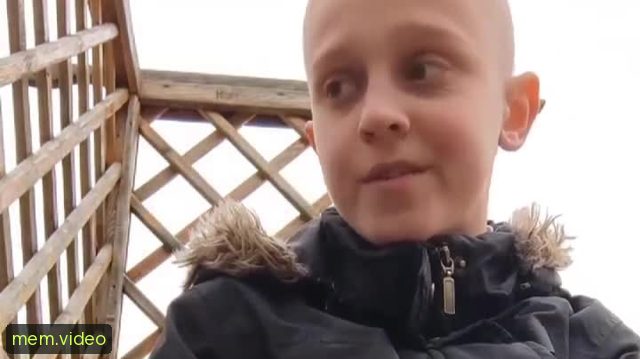 Кадр на 0:03