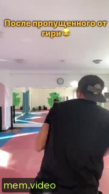 Кадр на 0:05
