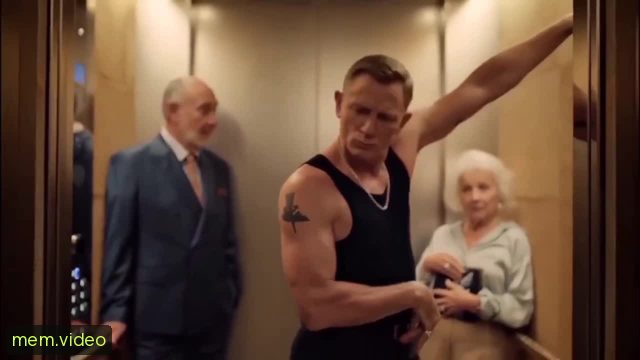 Кадр на 0:03