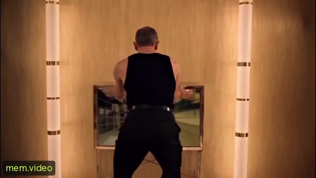 Кадр на 0:36