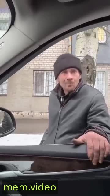 Кадр на 0:09