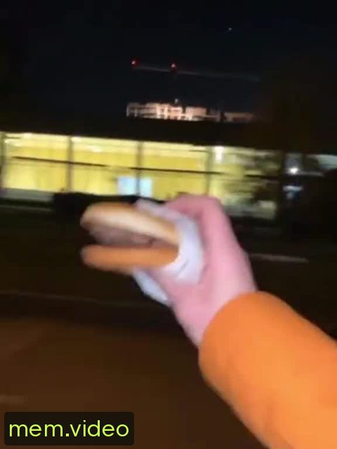 Кадр на 0:03