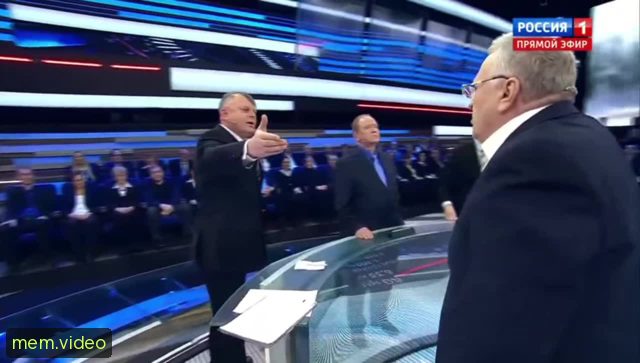 Кадр на 0:01