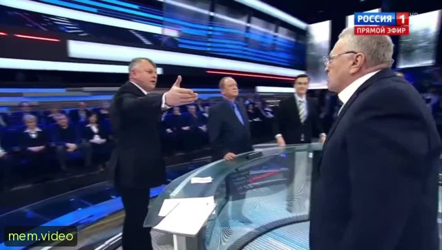 Кадр на 0:01