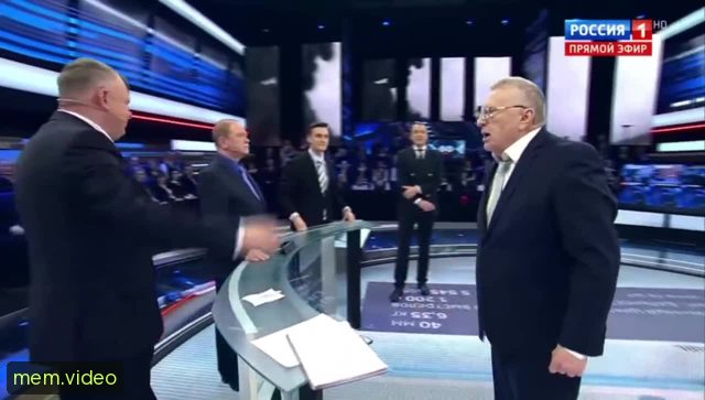 Кадр на 0:03