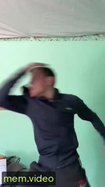 Кадр на 0:04