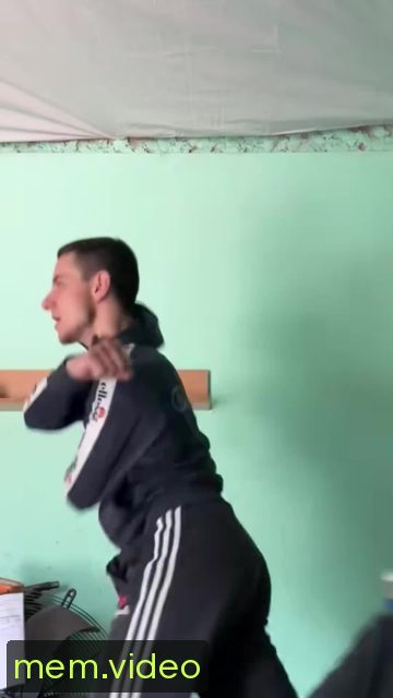 Кадр на 0:10