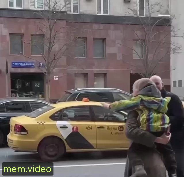 Кадр на 0:10