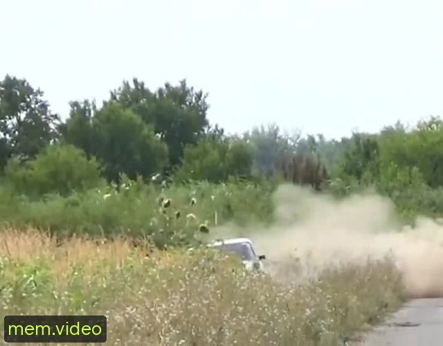 Кадр на 0:02