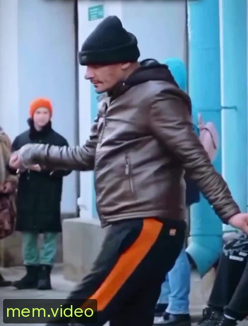 Кадр на 0:01