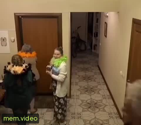 Кадр на 0:09