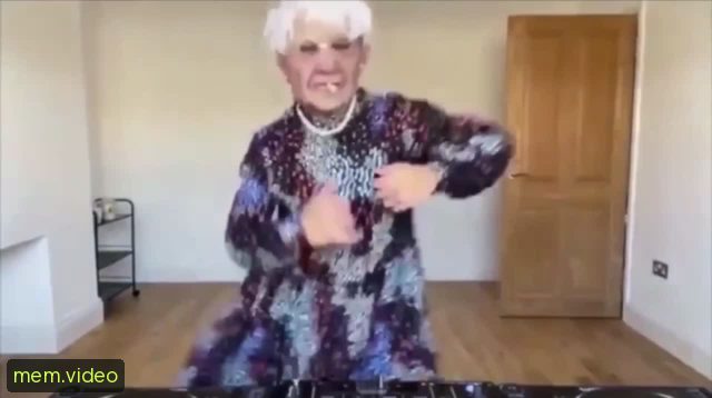 Кадр на 0:22