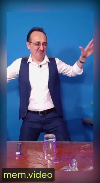 Кадр на 0:23