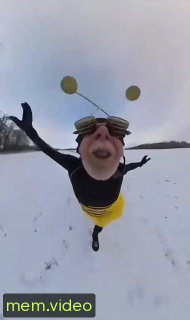 Кадр на 0:03