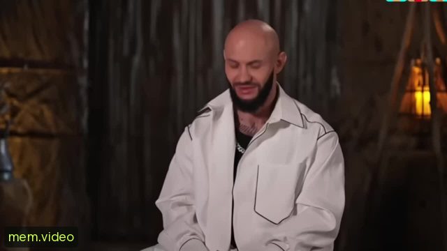 Кадр на 0:02