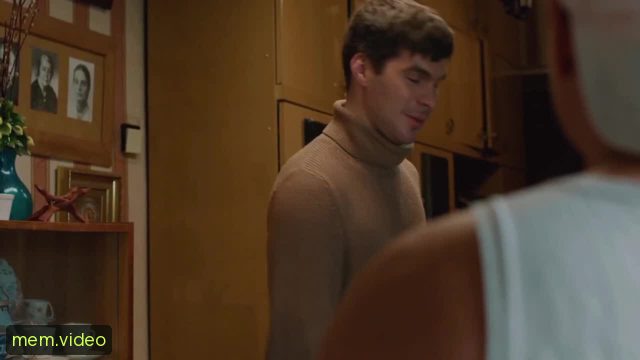 Кадр на 0:06