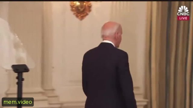 Кадр на 0:02
