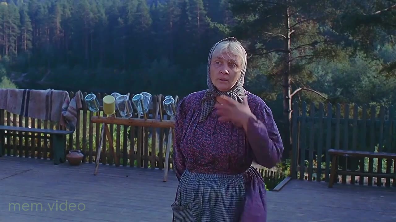 Кадр: Баба Шура: «Я с сегодняшнего дня с тобой тоже в контрах»