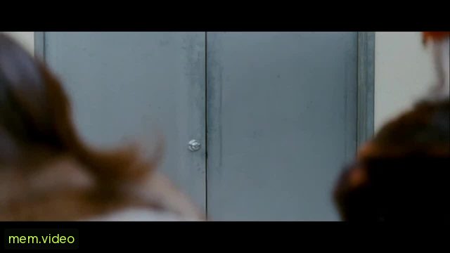 Кадр на 0:03