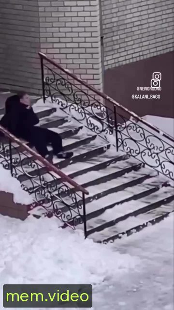 Кадр на 0:01