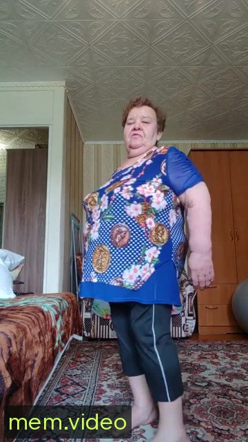 Кадр на 0:23