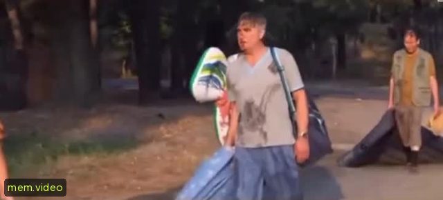 Кадр на 0:02