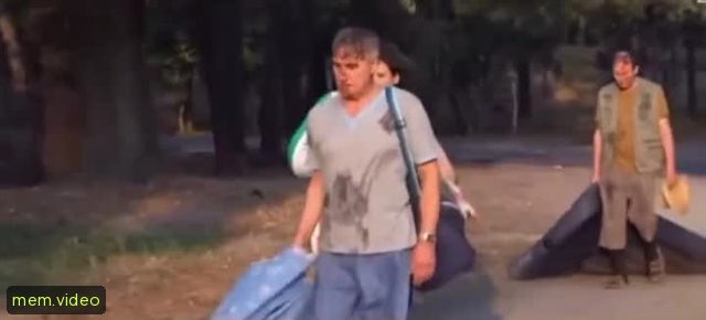 Кадр на 0:02