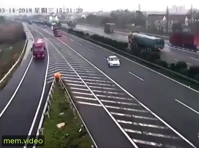 Кадр на 0:00