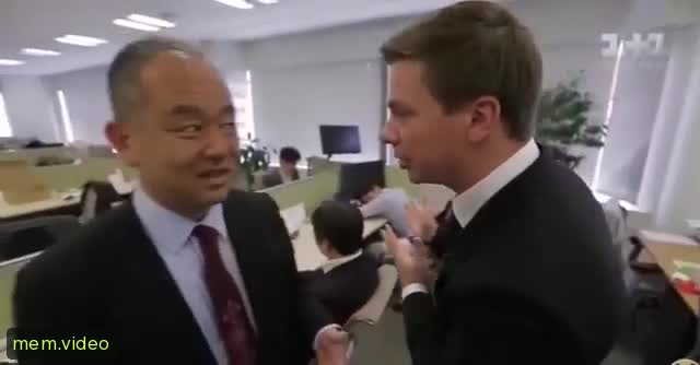 Кадр на 0:01