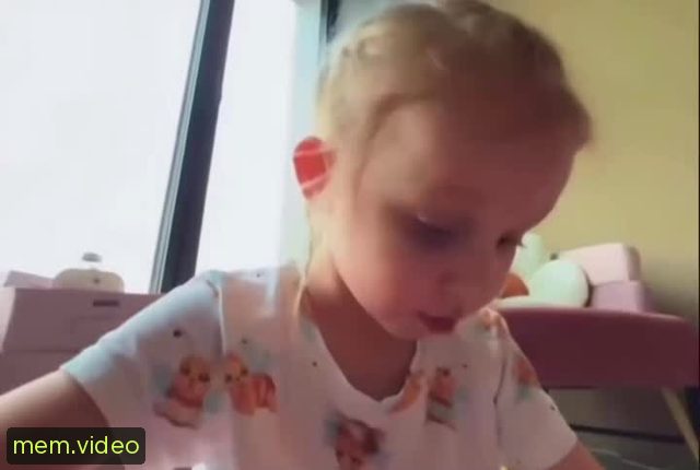 Кадр на 0:02