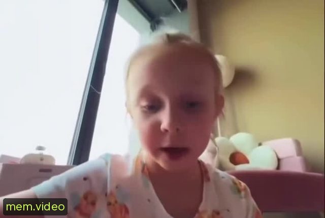 Кадр на 0:04