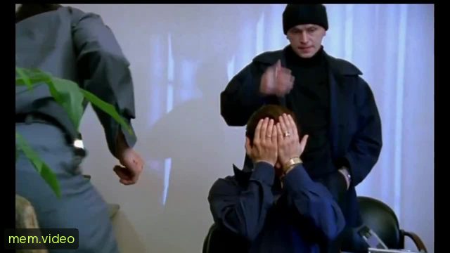 Кадр на 0:02