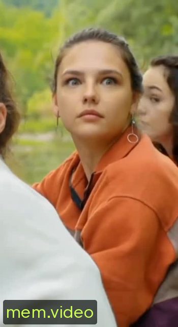 Кадр на 0:02