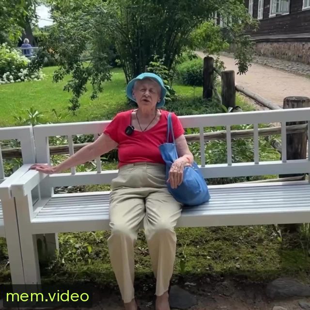 Кадр на 0:04