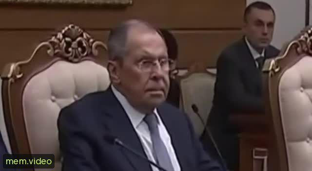 Кадр на 0:26