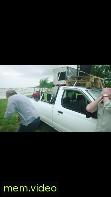 Кадр на 0:02