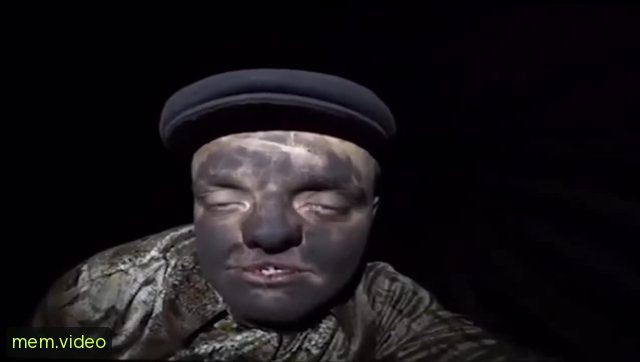 Кадр на 0:03