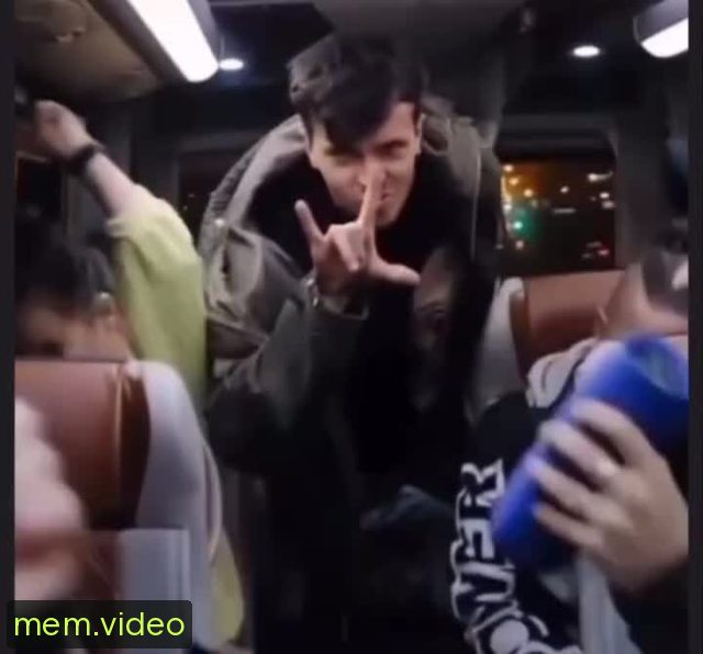 Кадр на 0:01