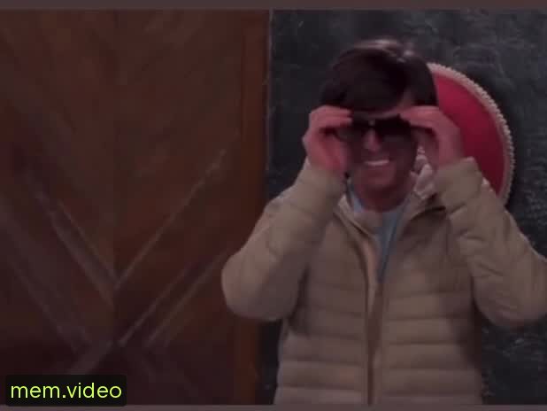 Кадр на 0:02