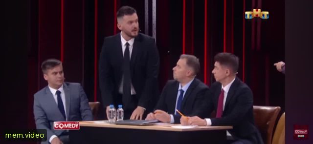 Кадр на 0:02