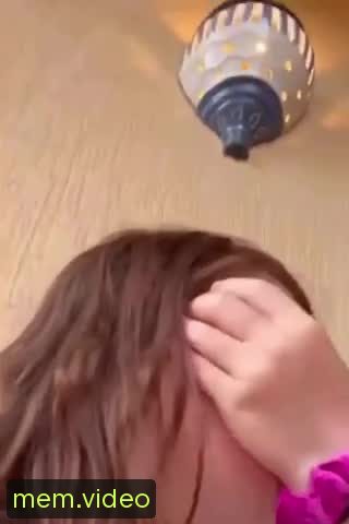 Кадр на 0:02