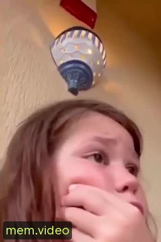 Кадр на 0:04