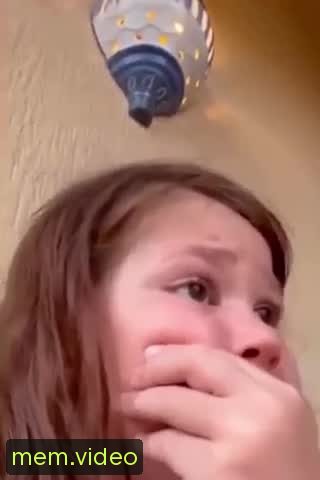 Кадр на 0:05
